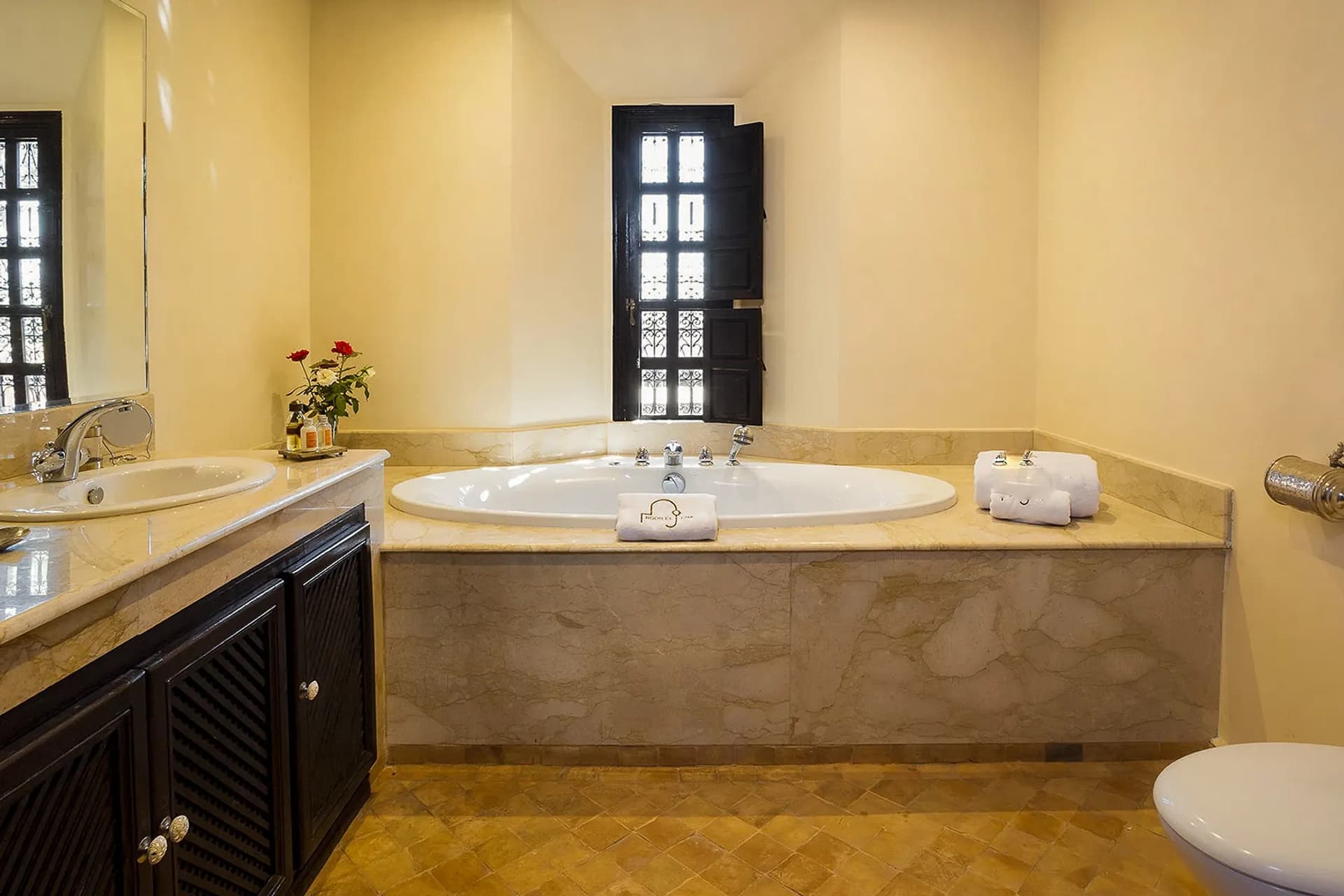 Villa Olyra — 13