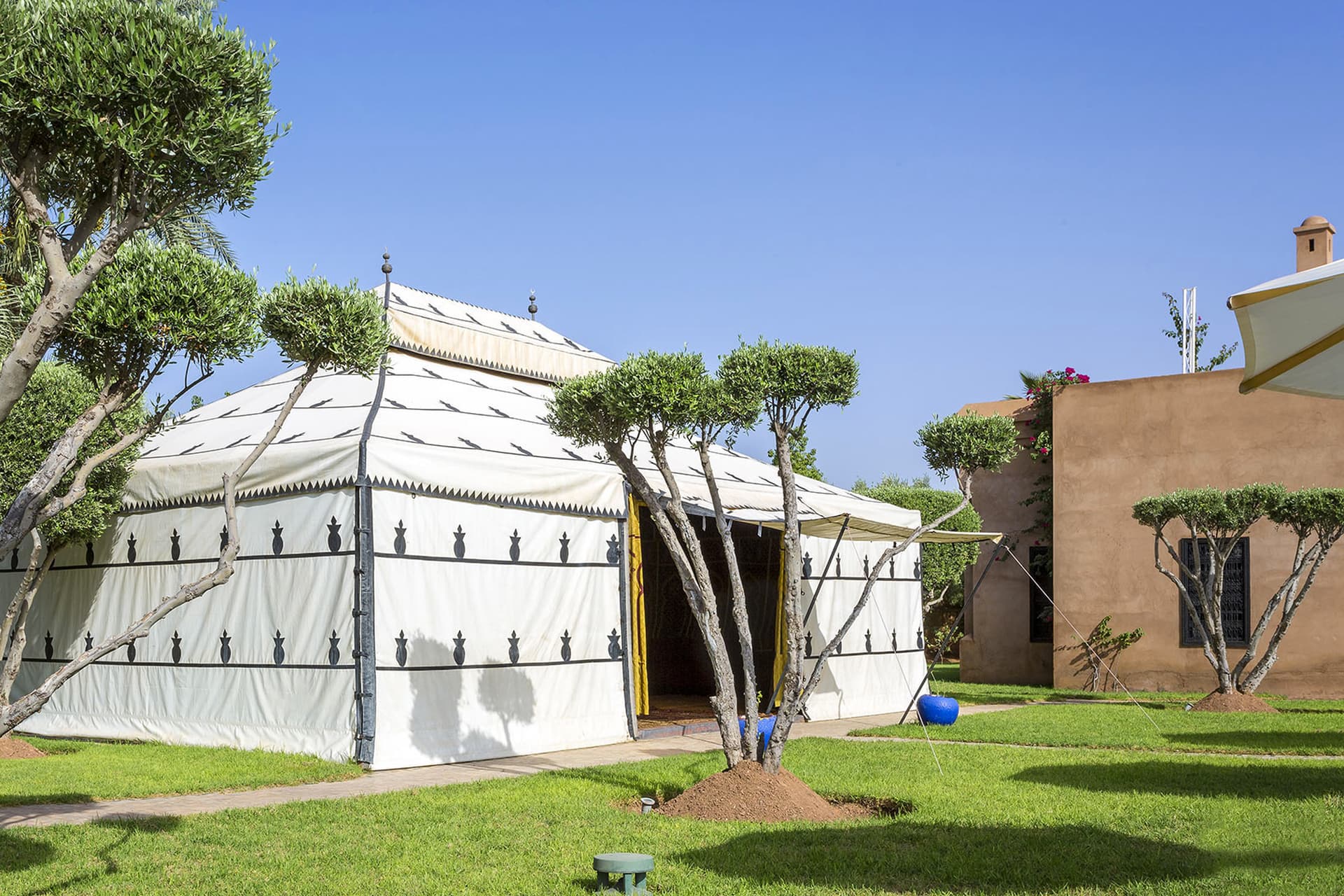 Villa Olyra — 25