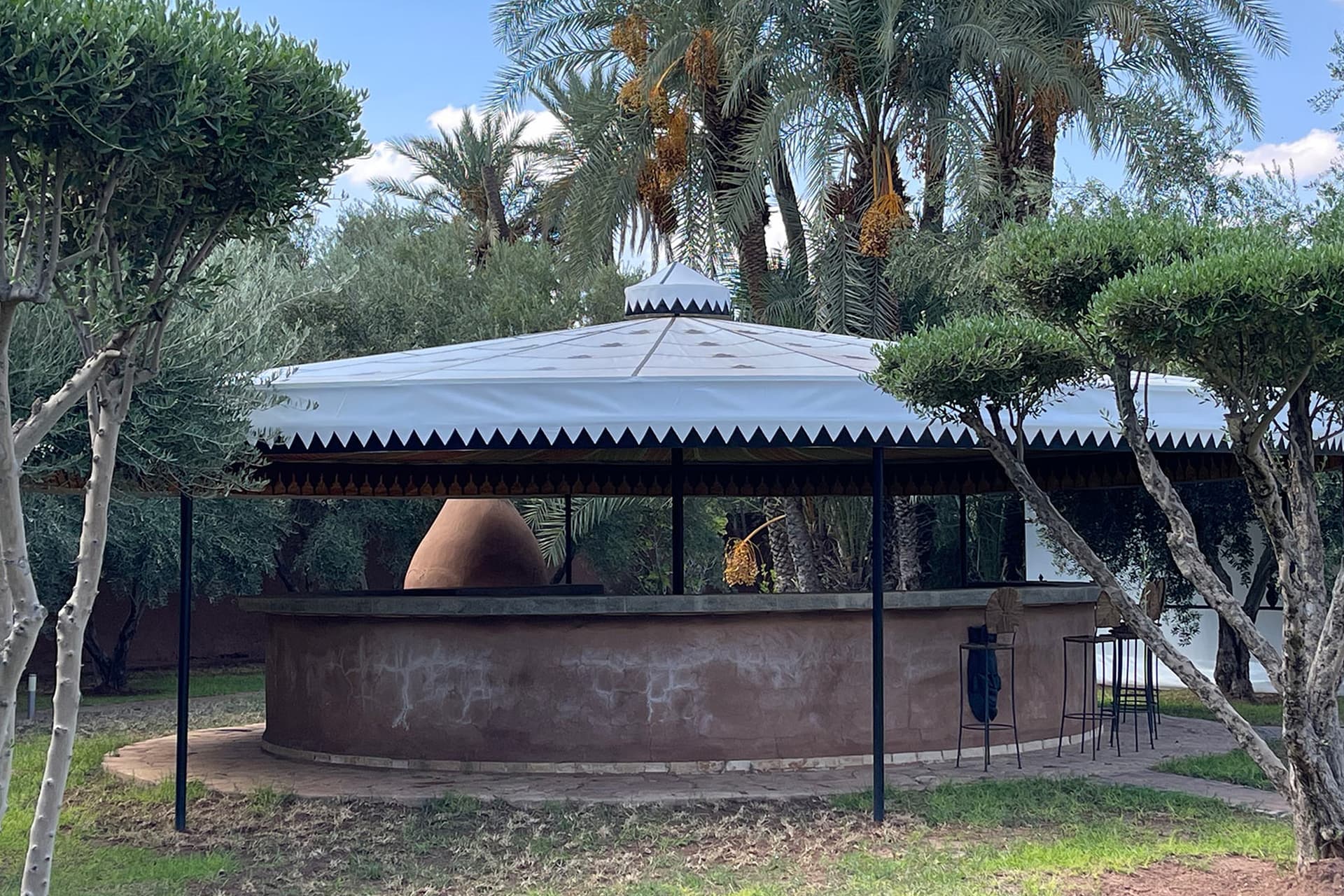 Villa Olyra — 24